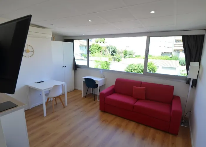 Cassin - Next To Tramway Line 2 Near Airport شقة نيس