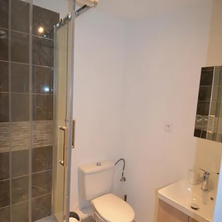 Cassin - Next To Tramway Line 2 Near Airport * Nizza