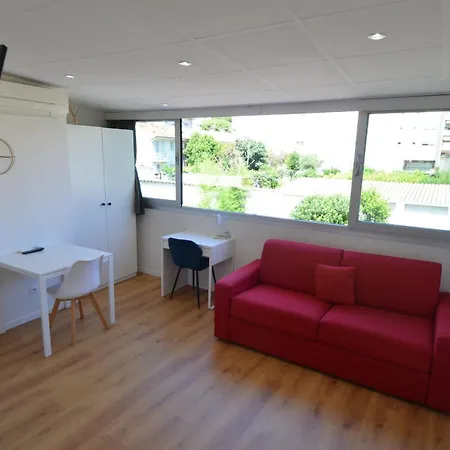 Cassin - Next To Tramway Line 2 Near Airport *