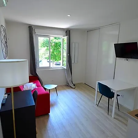 Cassin - Next To Tramway Line 2 Near Airport *
