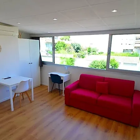 Cassin - Next To Tramway Line 2 Near Airport *